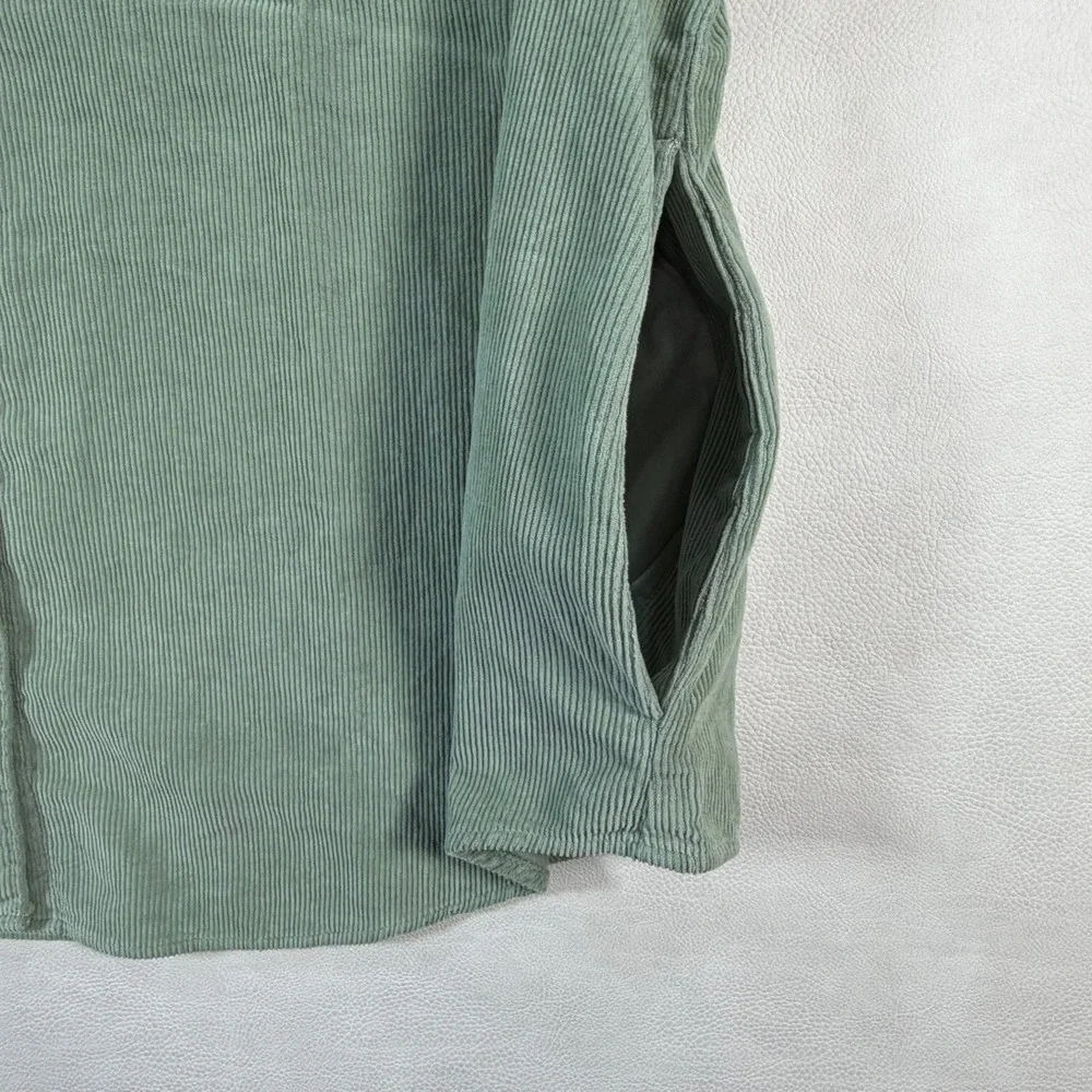 Levis Mens XL Sage Green Corduroy Button Down Shirt Jacket Shacket Oversized